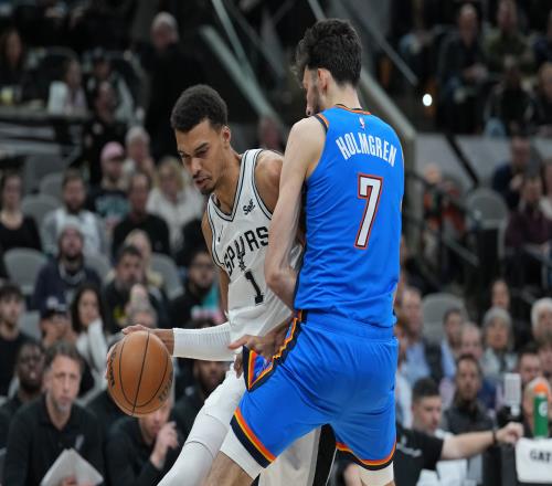 亚乒赛男单,季军争夺战,林诗栋挑战,彩娱乐,在线娱乐中心,体育游戏互动,休闲娱乐平台,综合娱乐服务