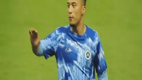 皇家马德里以1.28亿欧元收购AC米兰球员莱奥